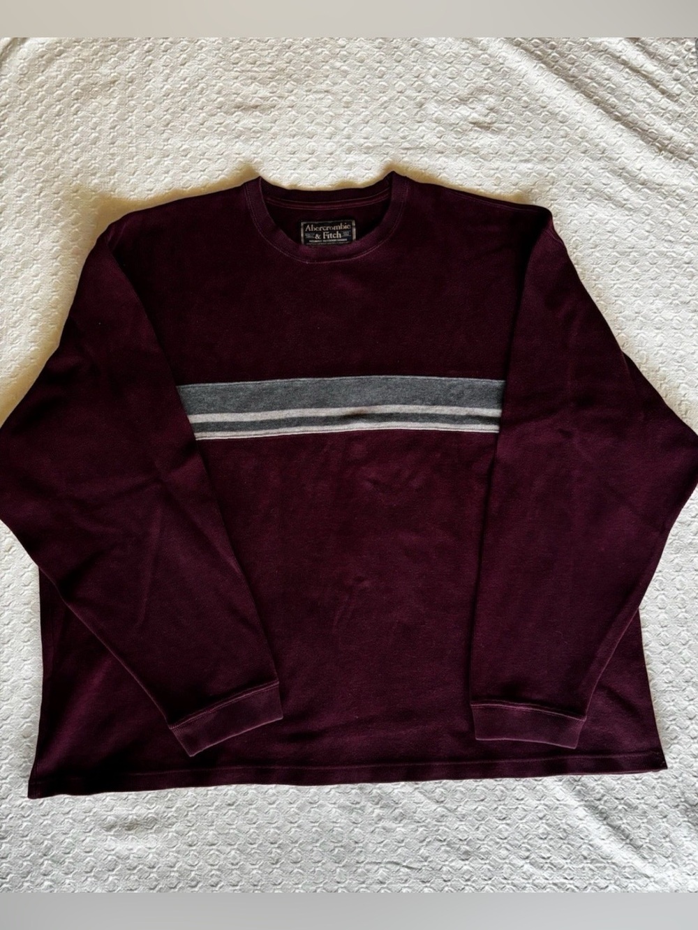 Abercrombie & Fitch Men's Maroon Crewneck Sweater with Gray Stripes
